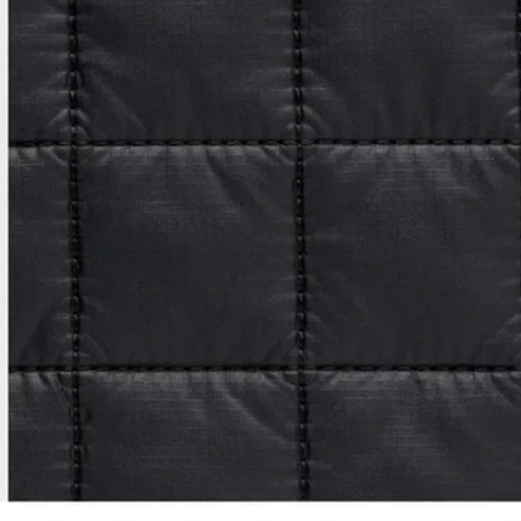 FIRM PRICE NWT LULULEMON QUILTED GRID TOTE BAG 5L - Picture 4 of 9